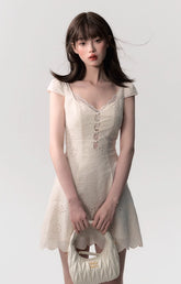 Cream white simple slim lace stitching dress