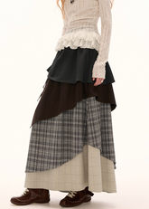 コントラストチェックスカート