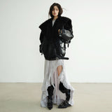 로얄 그레이 오프숄더 레이스 가운