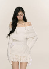 스위트 스타일 오프숄더 니트