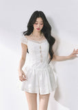 화이트 슬림핏 레이스 스위트하트 드레스