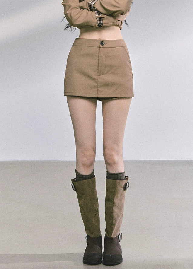 plaid trim suit set, peplum jacket mini skirt set, Hepburn style outfit, tailored two piece set women, fall suit outfit, Korean fashion suit set, elegant plaid collar jacket, chic mini skirt set, brown suit dress set, boutique two piece outfit, classy autumn outfit women, designer inspired suit set, French vintage suit set, trendy Korean mini set, 2025 fall fashion women