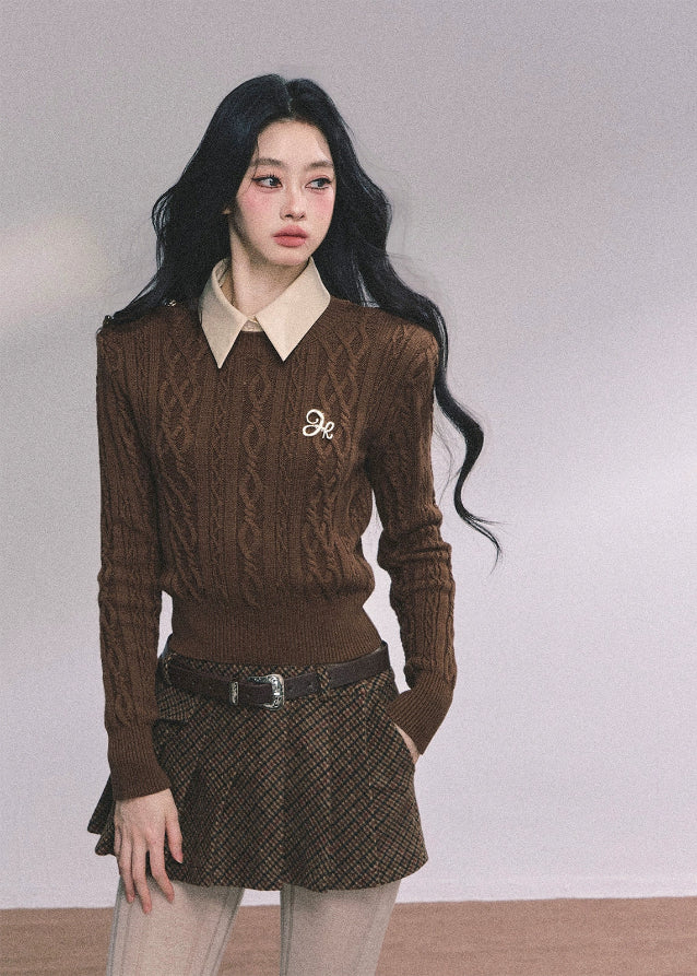 polo knit sweater, faux two piece sweater, cable knit top, slim fit knitwear, Korean style knit top, preppy polo sweater, fall winter knit sweater, layered look sweater, aesthetic knit top, casual polo knit, street style knitwear, French chic knit top, soft knit long sleeve, womens slim sweater, college style knitwear