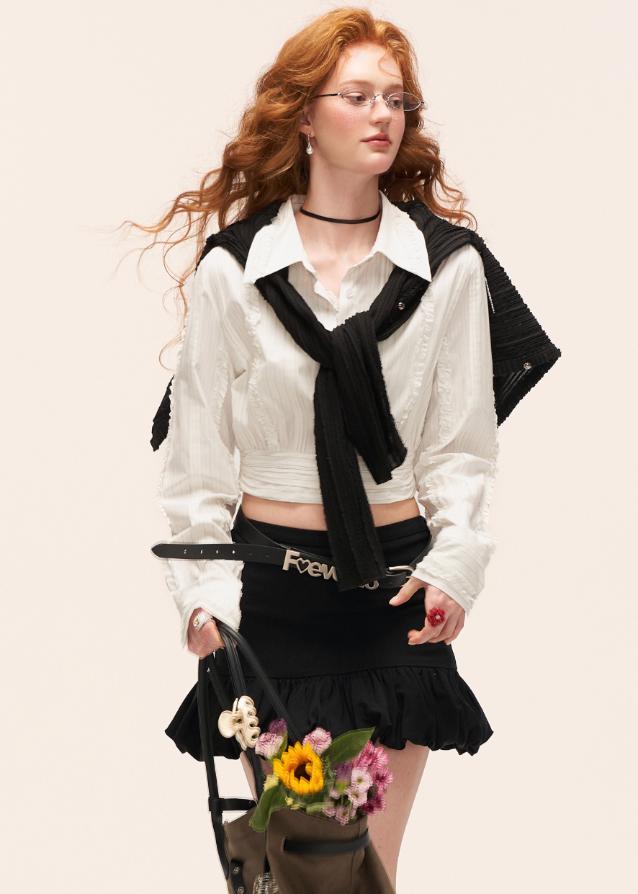 layered waist white shirt women, striped waist crop shirt, fall winter white blouse women, quiet luxury white button up, minimalist layered shirt women, korean chic white shirt outfit, contoured waist blouse, tailored cropped shirt street style, nowa tokyo minimal fashion
