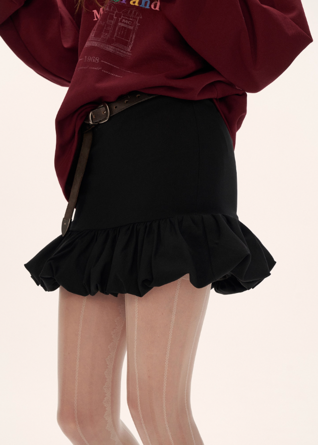 black flower bud skirt women, pleated sculpted skirt 2025, tulip hip skirt outfit, high end black mini skirt fall, fw2025 womens fashion skirt, elegant contour hip skirt, korean luxury skirt women, structured pleated tulip skirt, nowa tokyo high end street style

