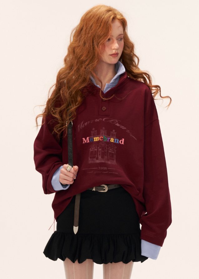 fake two piece polo sweatshirt women, button lapel layered top, american casual loose fit sweatshirt, 2025 street fashion women, korean sporty street top, preppy layered polo sweater, fake layer collar pullover, casual lapel sweatshirt outfit, nowa tokyo american street style
