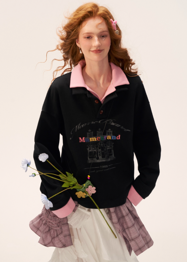 fake two piece polo sweatshirt women, button lapel layered top, american casual loose fit sweatshirt, 2025 street fashion women, korean sporty street top, preppy layered polo sweater, fake layer collar pullover, casual lapel sweatshirt outfit, nowa tokyo american street style
