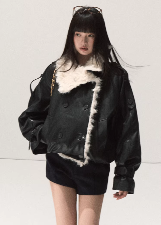 lamb wool leather jacket women, oversized shearling short coat, winter thick lapel jacket, faux shearling leather outerwear women, streetcore winter jacket 2025, osmanthus lamb wool coat, black short leather jacket women, korean winter fashion jacket, nowa tokyo winter outerwear
