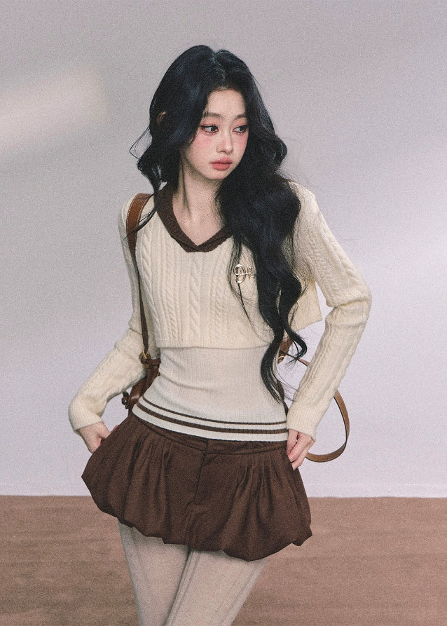 knitted sweater set, layered knit top, two-piece knit set, navy collar sweater, Korean fashion sweater, fall winter knit top, layered college style top, trendy knit outfit, Korean-American streetwear, women’s autumn knit set, chic layered sweater, cute fall outfit, preppy knit ensemble, elegant French knitwear, soft knitted long sleeve top
