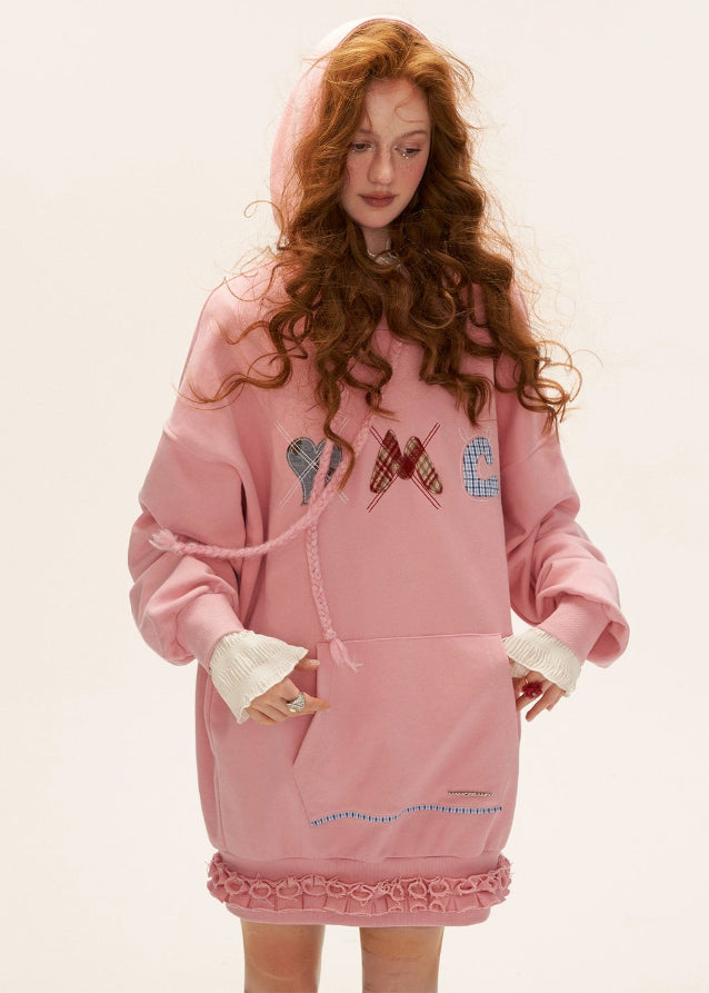 patch plaid hoodie dress women, embroidered sweatshirt dress, fall winter hoodie dress 2025, oversized street dress women, korean cozy hoodie outfit, patchwork embroidery hooded dress, casual long sleeve sweat dress, street chic winter dress outfit, nowa tokyo indie street style
