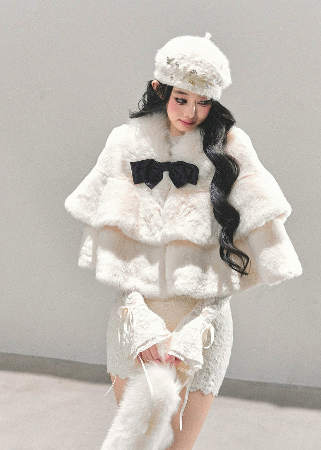 french cape coat women, winter plush cape, white christmas coat, soft warm cape jacket, daughter style winter outfit, fluffy winter top women, fw25 plush outerwear, korean winter cape, snow white cape coat, christmas winter fashion
